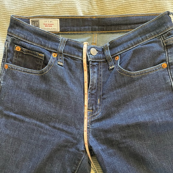 Gap True Skinny Mid Rise Blue Denim Jeans - size 27, 4R - Picture 5 of 5